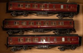 3x O gauge LMS coaches by Exley. All K5 coaches in maroon livery; 2x Brake Third and a Full First.