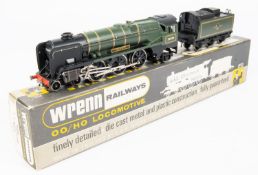 Wrenn Railways OO gauge BR rebuilt West Country Class 4-6-2 locomotive (W2239). Eddystone 34028,
