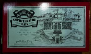 Britains 'The Delhi Durbar Range' Amphitheatre Dais (No.00136). Comprising an injection cast