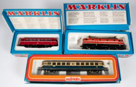 3 Marklin 'HO' gauge items. A DB Bogie Diesel Railcar (3028). RN 515 023-0. In blue & cream