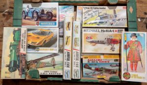 14 Airfix, Revell, Matchbox and Frog etc unmade plastic kits. Ferrari 250LM, Bugatti 35B, Maserati