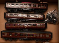 4x O gauge LMS corridor coaches, probably by Leeds Model Co. Including; a 12-wheel Dining Car,