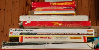 5x Train sets by Hornby Railways and Tri-ang. Including; 2x Hornby Railways Intercity sets; an