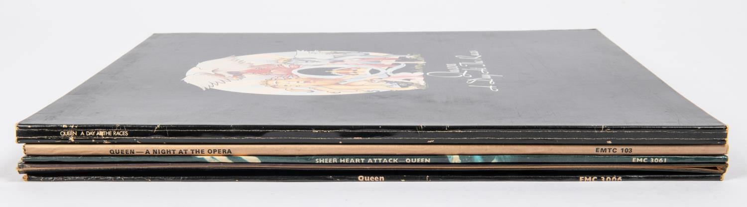 5x Queen LP record albums. Including; Queen. Queen II. Sheer Heart Attack. A Night At The Opera. A - Image 2 of 3