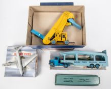 3x Dinky Toys and Suopertoys. DH Comet Airliner (999) in white and blue BOAC livery with silver