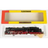 Fleischmann HO Steam Tender Locomotive 4170. A D.B. Class 01 4-6-2 in satin black and red livery, RN