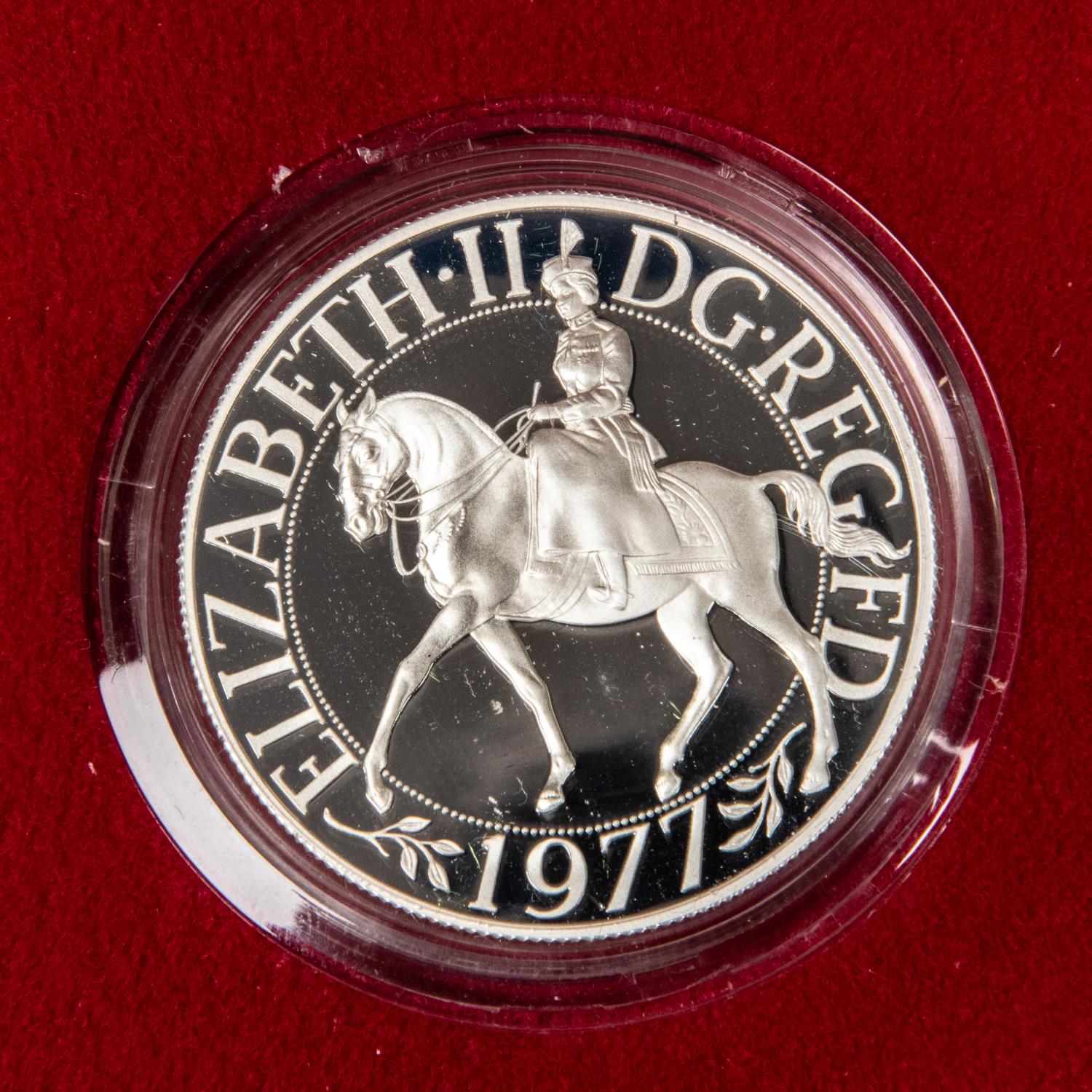 GB Silver proof Two pound coin, 1994, commemorating the Tercentenary of the Bank of England, - Image 8 of 10