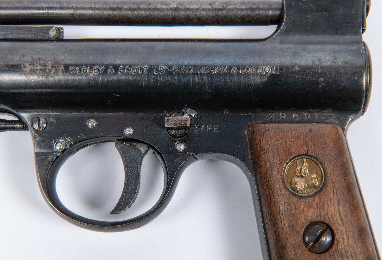 A .177" Webley Mark I air pistol, number 29691 (1928), with full patent dates on both sides of the - Image 8 of 8