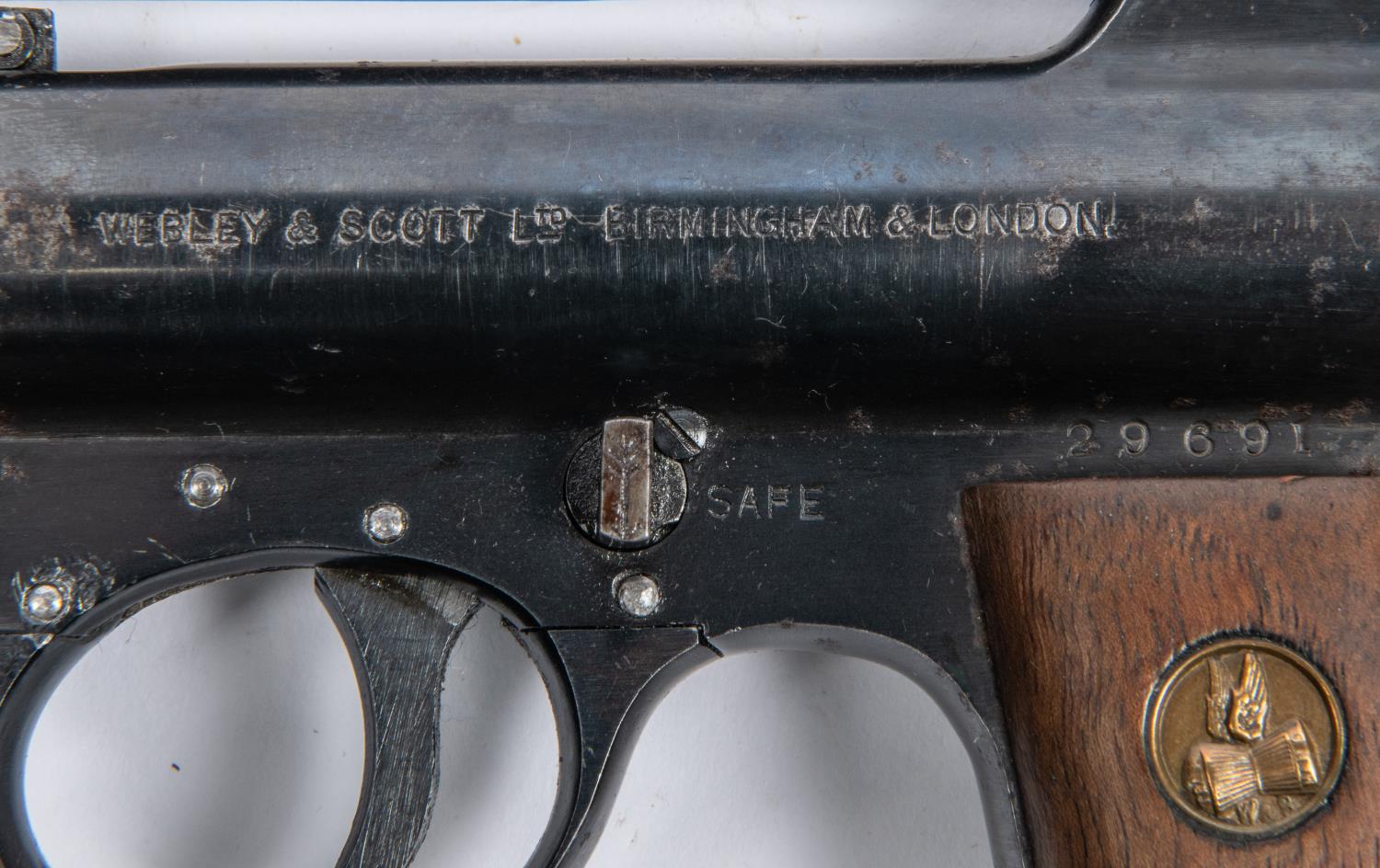 A .177" Webley Mark I air pistol, number 29691 (1928), with full patent dates on both sides of the - Image 7 of 8