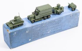 A Dinky Toys Medium Tank Set (151). Comprising; Medium Tank (151a), Transport Wagon (151b), Cooker