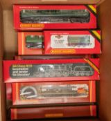 11x Hornby Railways OO gauge mostly Southern Railway related items. Including 3x locomotives; An