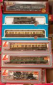 17x OO gauge railway items by Mainline, Lima and GMR. Mostly GWR related, including 5x GWR