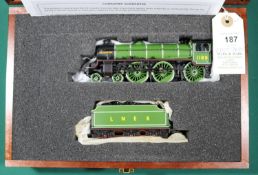 A Bachmann Branchline OO gauge LNER Class B1 4-6-0 locomotive, Sir William Grey 1189, in lined green