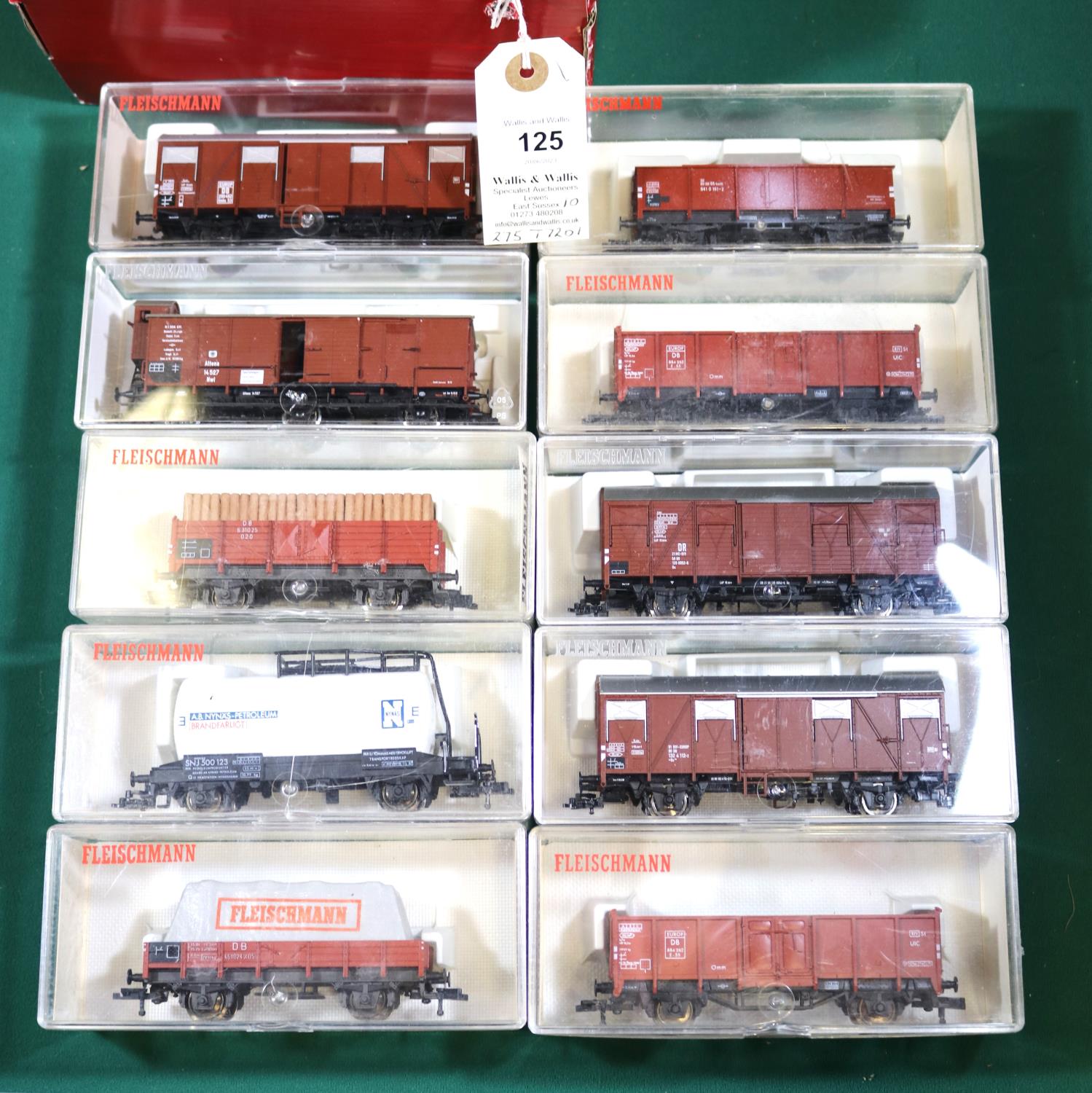 10 Fleischmann HO Gauge Freight Wagons. Tank wagon, A.B. Nynas-Petroleum. Open wagon with load.