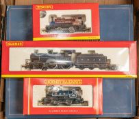 4x Hornby OO gauge railway locomotives. A Royal Doulton presentation set comprising an LMS