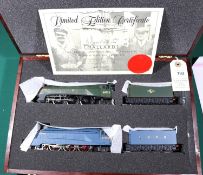 A Bachmann Branchline OO gauge Class A4 Mallard 2-locomotive set. LNER Mallard 4468, in unlined blue