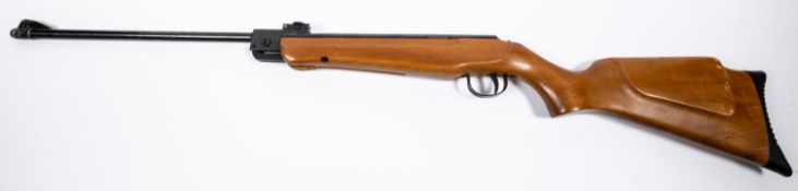 A .177" Webley Hawk Mk I break action air rifle, c 1971-74, number 23913, with interchangeable