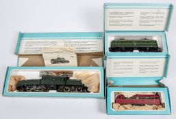 3x Marklin HO gauge railway locomotives. A pantograph crocodile (3015) in green. An OBB Bo-Bo