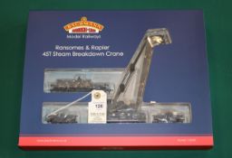 Bachmann Branch-Line Model Railways. Ransomes & Rapier 45T Steam Breakdown Crane set (38-801). No.16