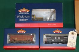 3x Bachmann Branch-Line Model Railways. Wickham Trolley Car BR Engineers (32-993). Plus an SE&CR '