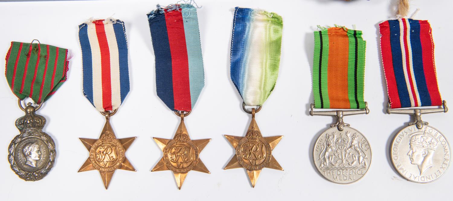 Approximately 2kg weight of military badges, buttons, etc, including 5 WWII medals: 1939-45 star, - Image 2 of 6