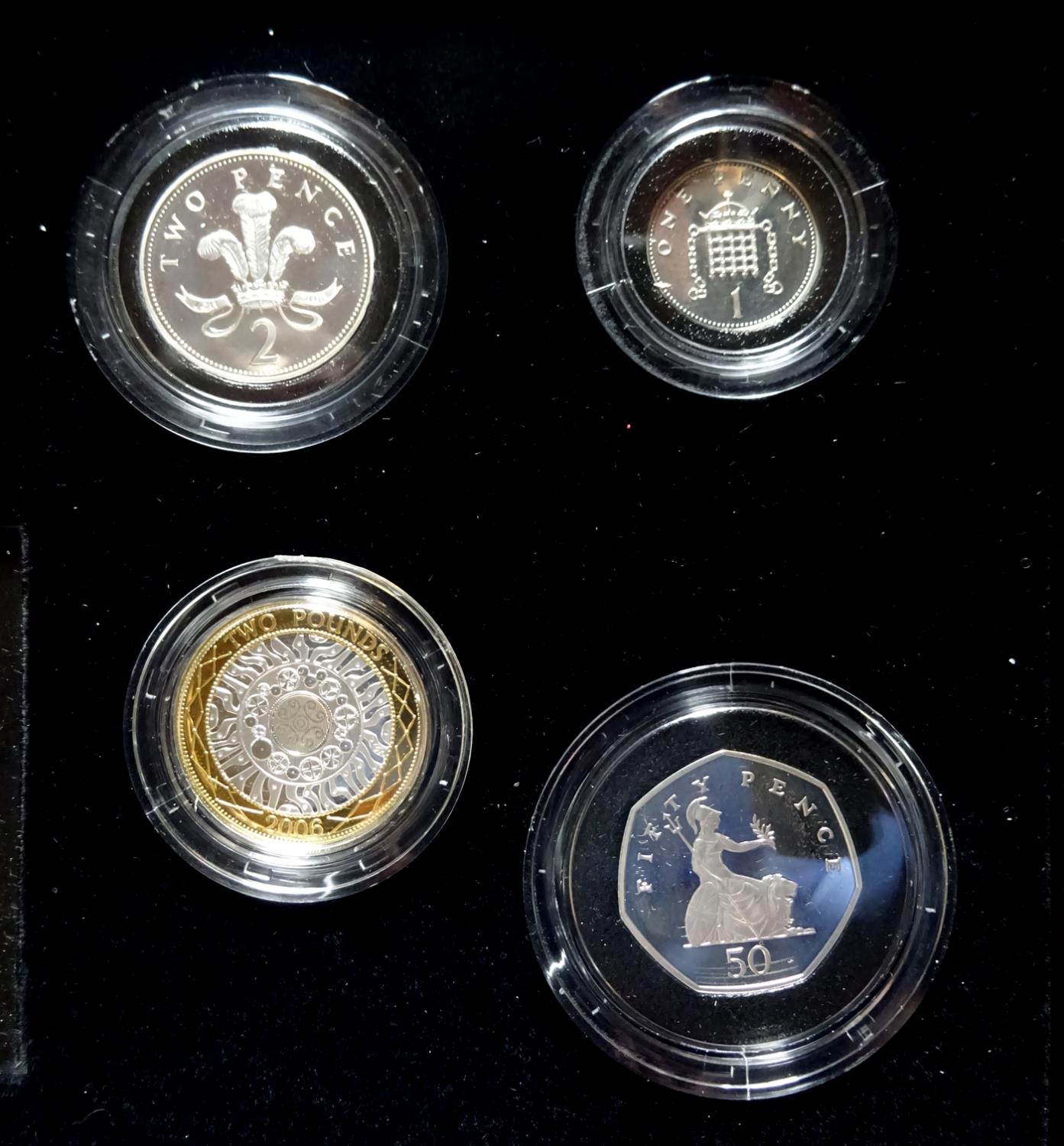 Elizabeth II 2006 set of coins "The Queen's 80th Birthday Collection - a celebration in silver" - Image 6 of 6