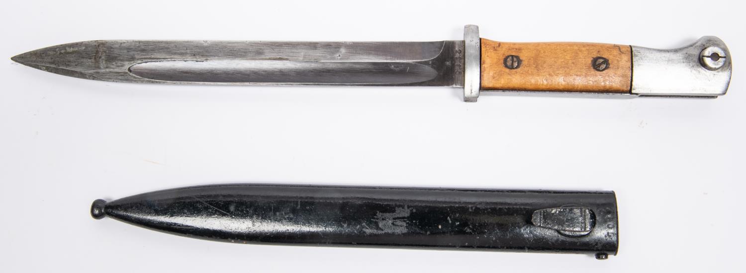 A WWII German K98 bayonet, the blade numbered 2965 and with maker's date code "43asw", the hilt with - Image 3 of 4