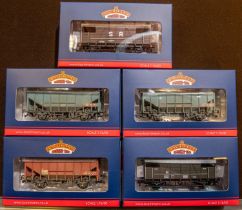 5x Bachmann Branch-Line Model Railways Wagons. 2x 35T AL Ex Bulk Grain Wagon both in BRT Blue,