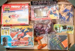 Quantity of toys and games, To include Transformers Autobot Security Director "Red Alert", Spanish