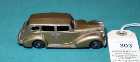 French Dinky Toys Packard Super 8 Limousine (24-P). A rare example made for 1 year only, 1949,