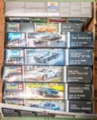 7x Revell model kits, 1:24 scale Porsche 918 Spyder, 1:32 scale Opel GT, Containing 21 parts, 1:25