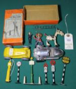 10 various items. A scarce Sacul "Hank On Silver King" cartoon style Cowboy figure and his goofy