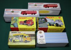 Dinky Atlas, Dinky Supertoys 920 Guy Van "Heinz", 2x Dinky Supertoys 943 Leyland Octopus Tanker "