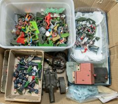 Quantity of mixed Lead and plastic military figures, Mainly by Britains, including Eyes right,