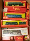 40 items of Triang /Hornby, Wrenn oo gauge Locos and rolling stock. Includes wagons and coaches,