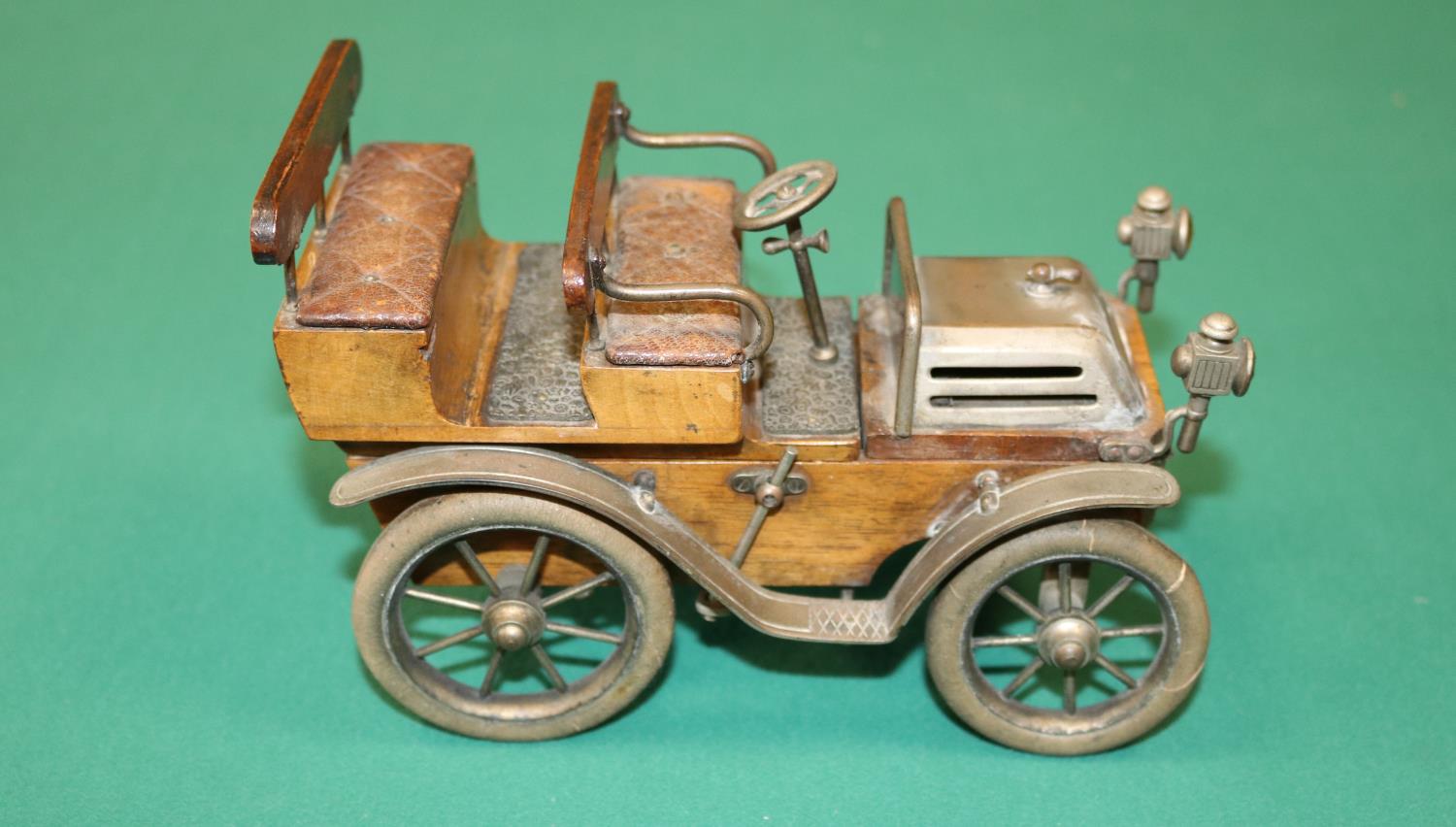 A rare Earnst Plank German Desk Display car for holding Cigarettes and matches, possibly dating from - Image 3 of 4