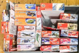 20 Airfix Kits. Scales 1:72/1:43/1:32. 6x Starter Sets- Pagani Huayra, 4x Supermarine Spitfire