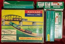 Hornby-ACHO model railway items. 2x Girder bridge with gradient supports and track sections, Sets