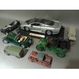 A box of various toy models to include a 1992 Maisto Jaguar XJ220, 2 Leyland trucks, a Franklin Mint