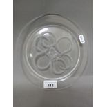 A Lalique dish, 21.3cm diameter.