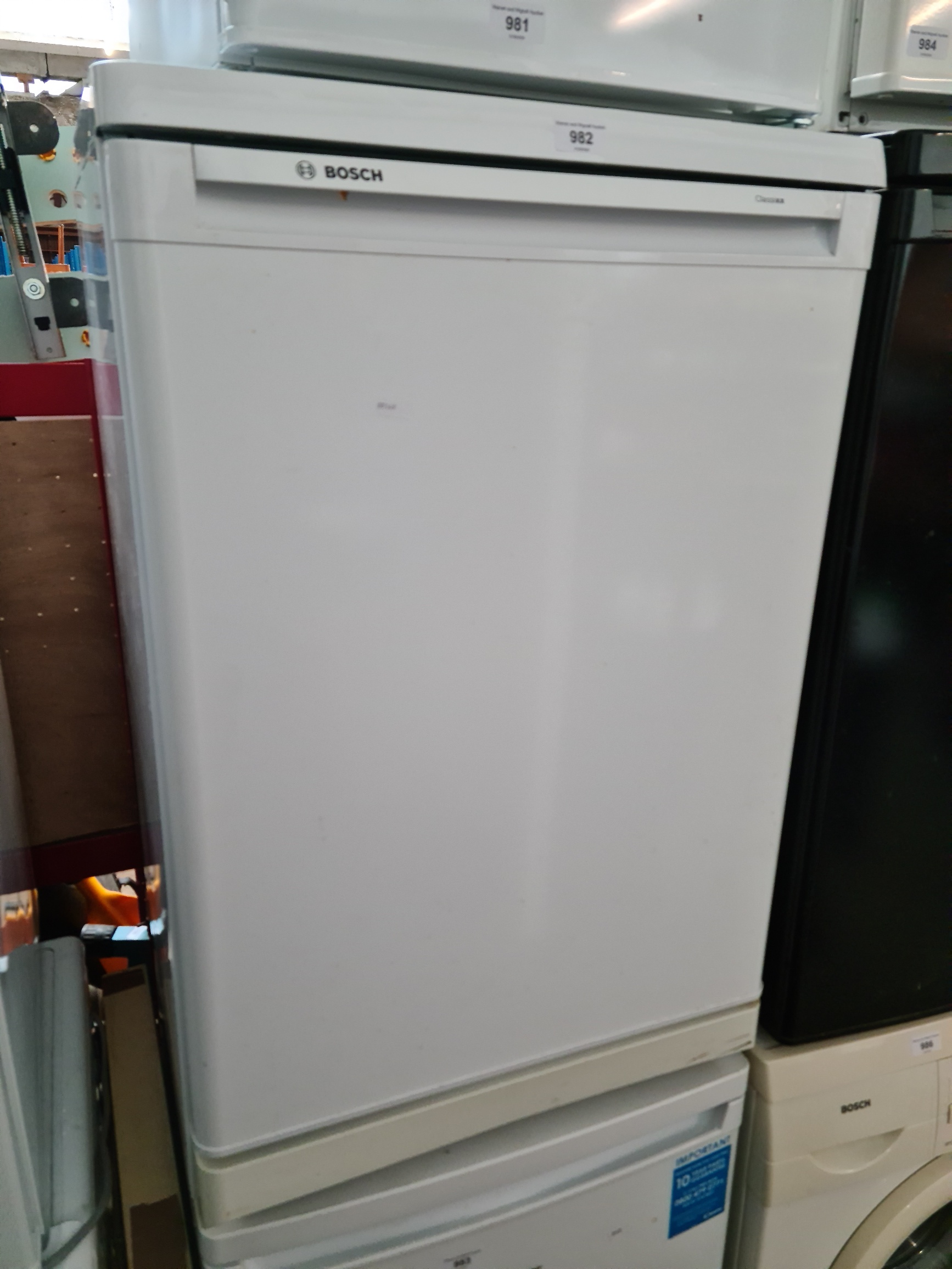 A Bosch Classixx fridge.