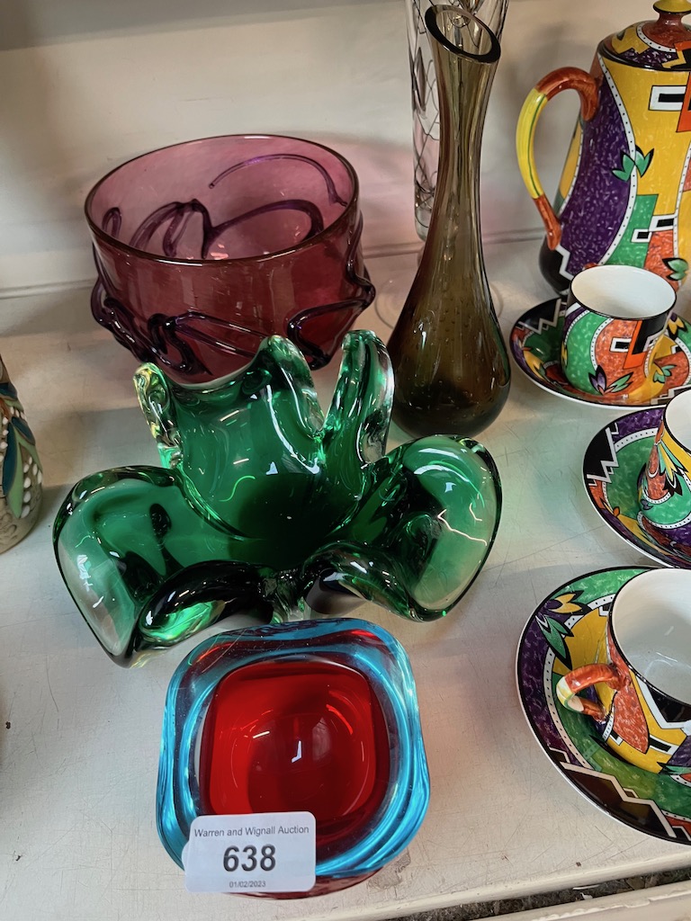 Five pieces of vintage art glass including Murano.