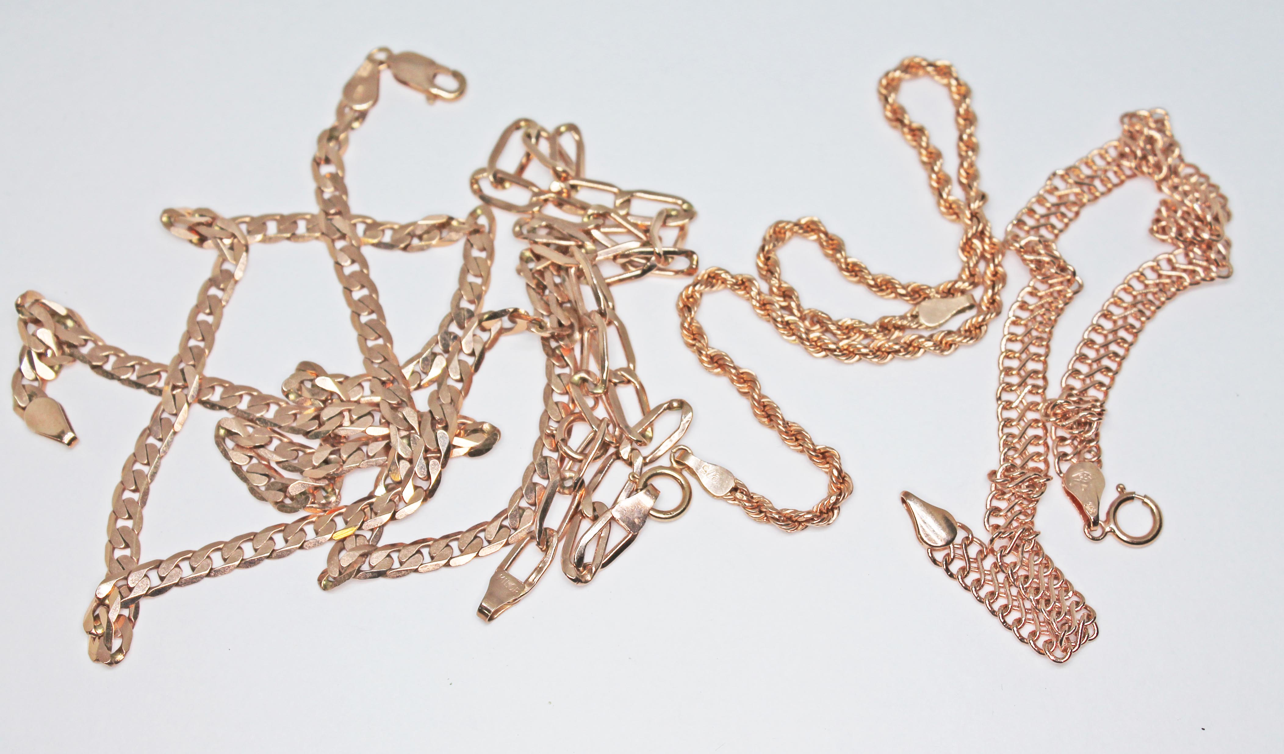 Assorted 9ct gold rose gold chains comprising 19cm to 49cm, wt. 14.9g.