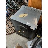 An antique Thomas Withers & Sons safe with internal drawer and 2 keys.