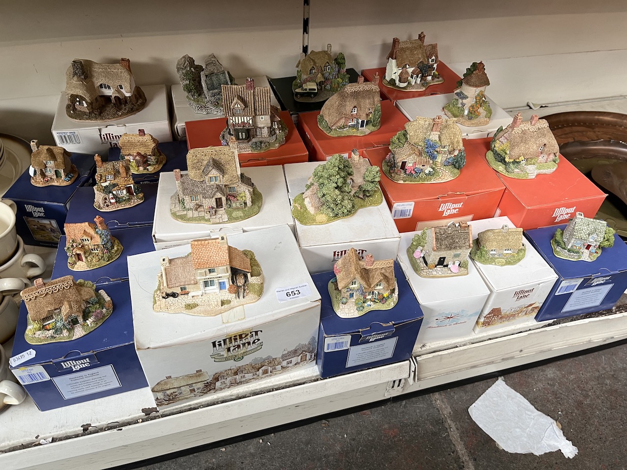 Appx 21 Lilliput Lane figures, all boxed, various sizes, including O'Laceys Store and Rustic Root