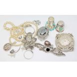 A mixed lot of white metal jewellery and thimbles etc. many pieces marked '925'.