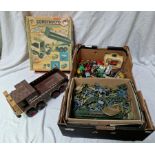 A box of vintage toys to include assorted diecast vehicles, plastic toy soldiers and a Constructo