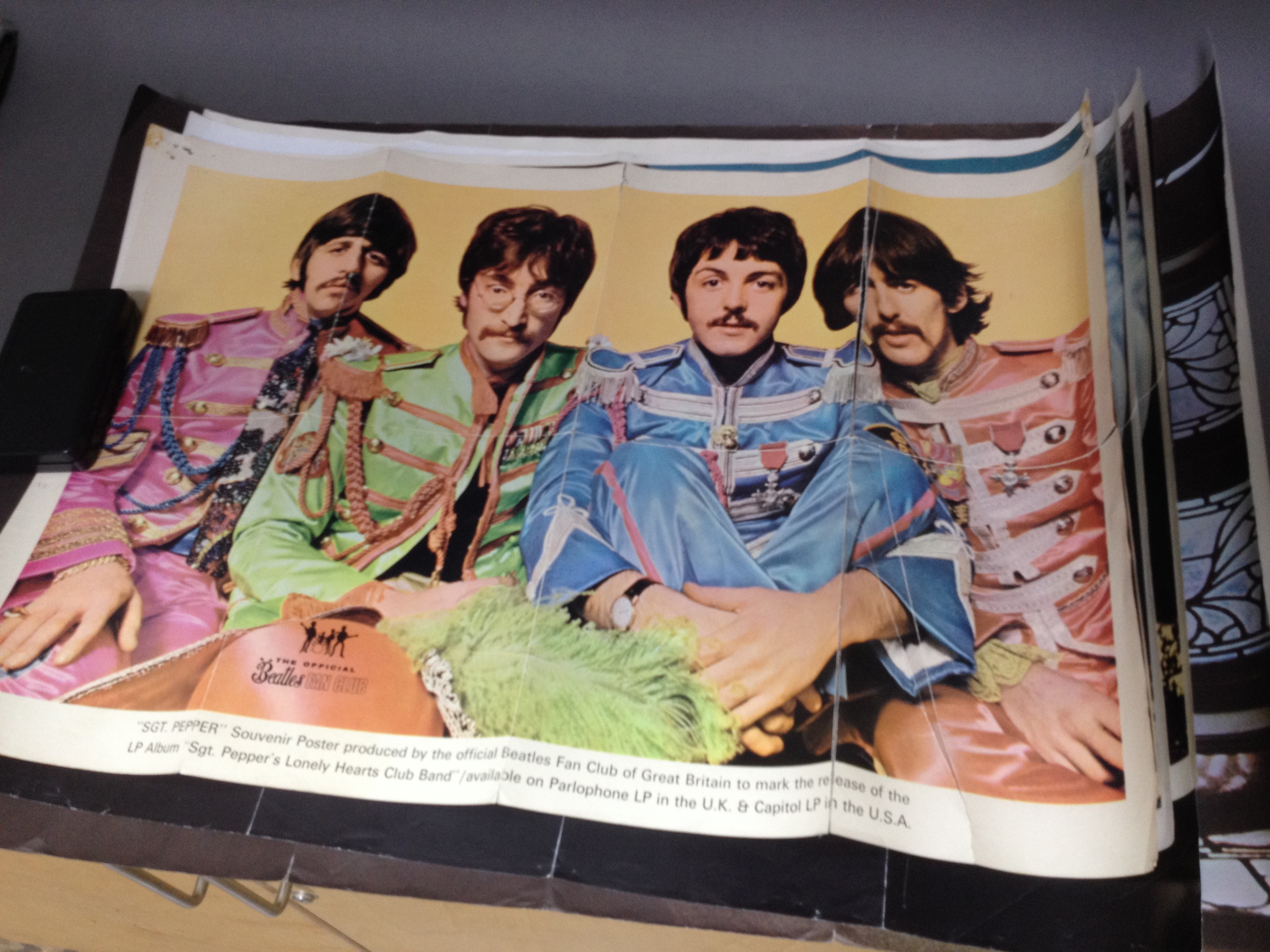 A collection of Beatles memorabilia collected by the current vendor while she was a member - Image 9 of 35