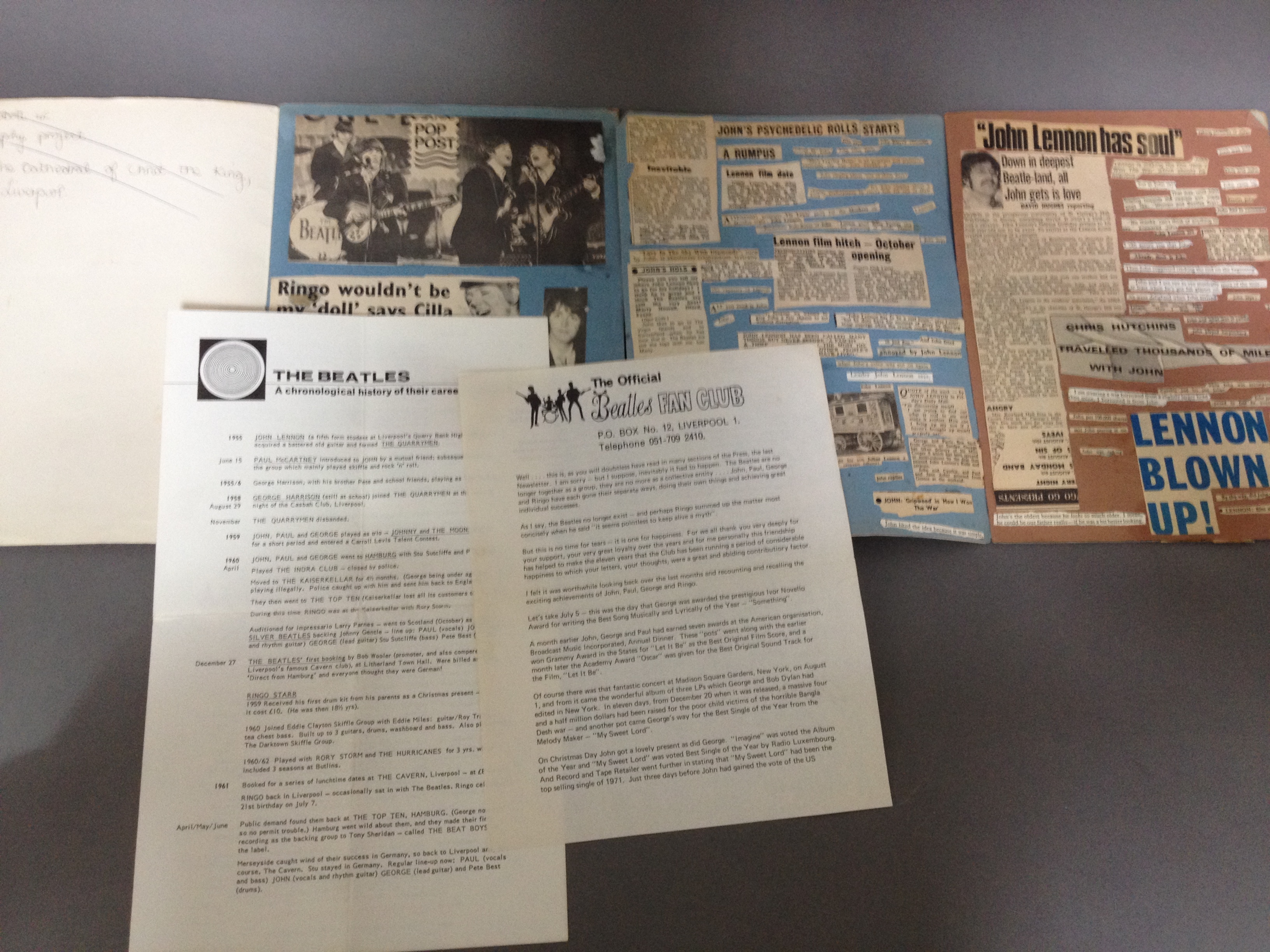 A collection of Beatles memorabilia collected by the current vendor while she was a member - Image 29 of 35