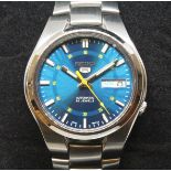 A Seiko 5 automatic wristwatch, cal. 7S26, ref. 02F0, case diam. 36mm, signed blue dial baton
